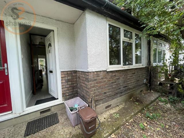 Chesham Road, London 2 bed apartment to rent £1,750 pcm £404 pw