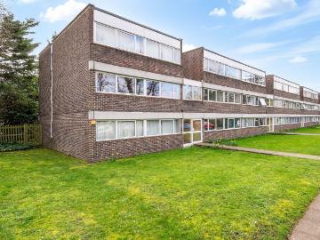 Chessington Road, Epsom KT17, 2 bed flat to rent, £1,650 pcm | PrimeLocation