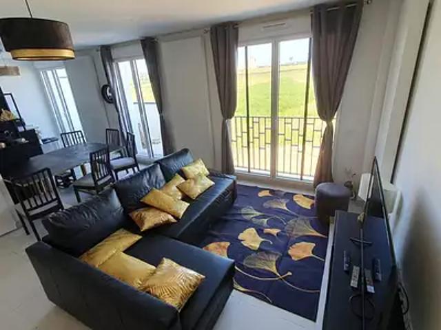 Chessy 77700 Location appartement 4 pièces t4 terrasse balcon
