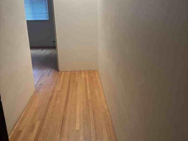 Chestnut Apartments Studio Apartment for Rent at 404 8th Ave E, Vancouver, BC V5T 1S5 Mt. Pleasant