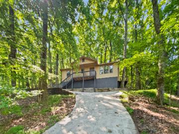Chestnut Cove Trl # 20566