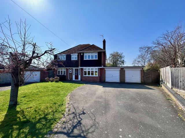 Chestnut Close, Loughborough LE12, 4 bed property to rent, £1,750 pcm | PrimeLocation