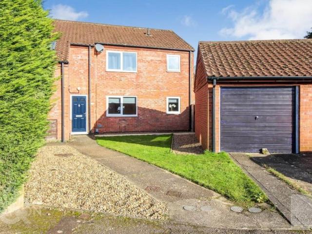 Chestnut Close, Norwich NR5, 1 bed flat to rent, £850 pcm | PrimeLocation