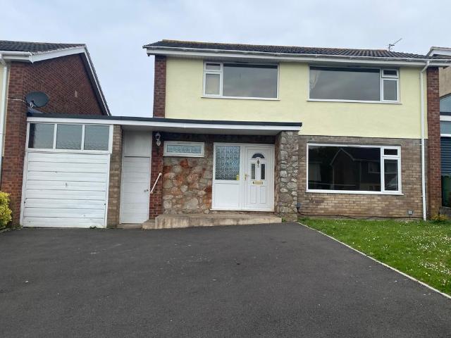 Chestnut Grove, Clevedon BS21 4 bed detached house to rent £2,000 pcm £462 pw