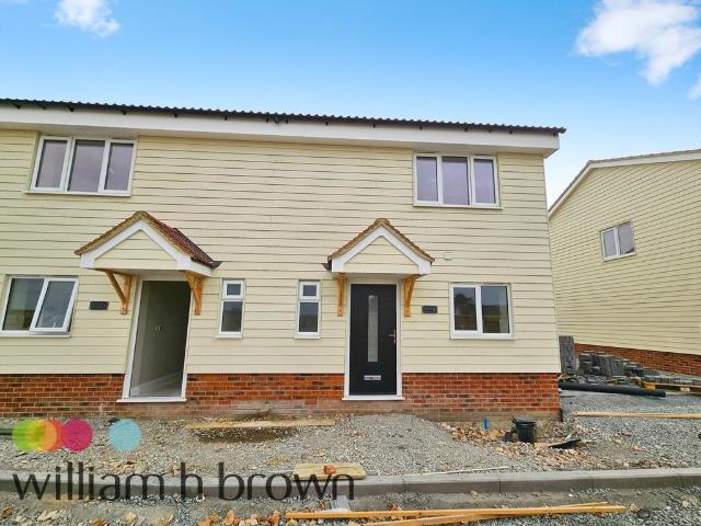 Chestnut Grove, Southminster 2 bed house to rent £1,550 pcm £358 pw