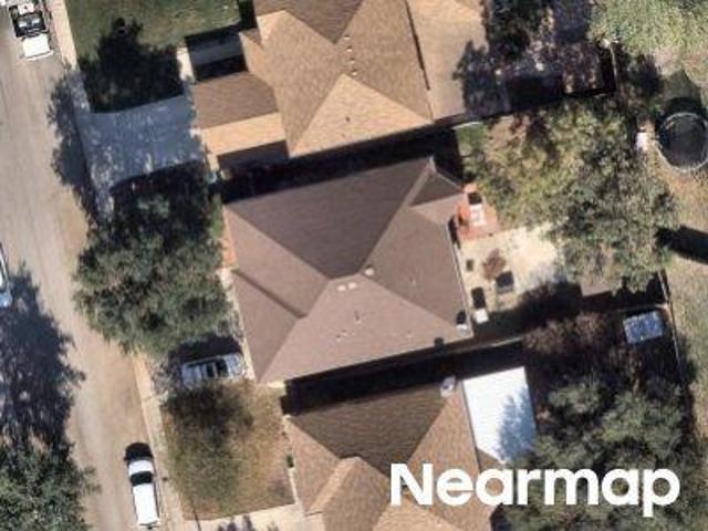 Chestnut Manor Dr