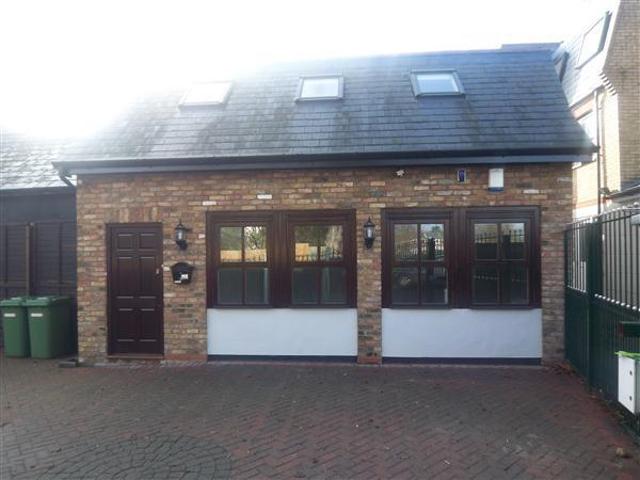 Chestnut Mews, Woodford Green IG8 1 bed detached house to rent £1,595 pcm £368 pw