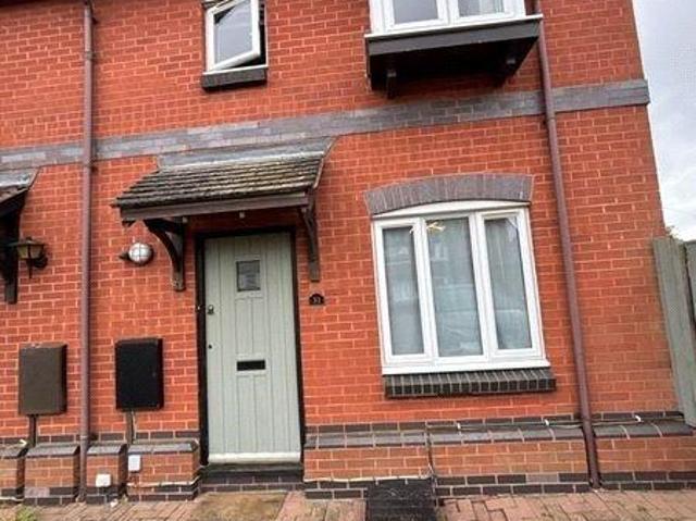Chestnut Road, Abbeymead, Gloucester. 1 bed semi detached house to rent £895 pcm £207 pw