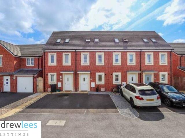 Chester Place, Somerset TA6 3 bed house to rent £1,300 pcm £300 pw