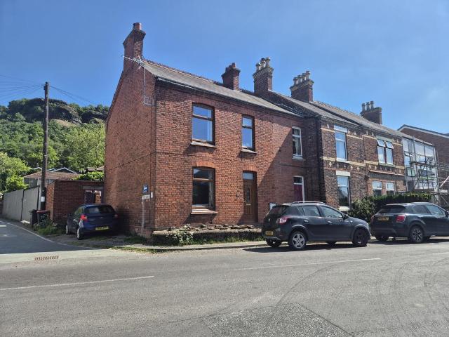 Chester Road, FRODSHAM, WA6 3 bed terraced house to rent £1,150 pcm £265 pw