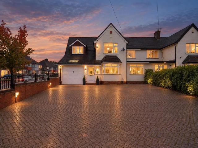 Chester Road North, Sutton Coldfield B73, 5 bed property to rent, £2,500 pcm | PrimeLocation