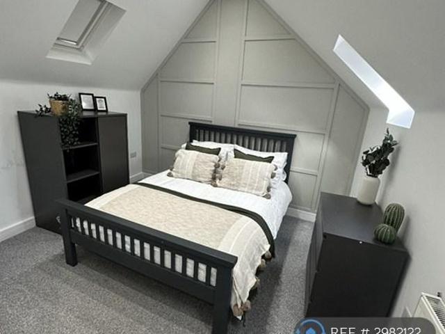 Chester St, Rugby, CV21 1 bed in a house share to rent £625 pcm £144 pw