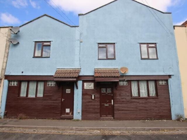 Chester Street, Eastville, Bristol BS5, 2 bed flat to rent, £1,300 pcm | PrimeLocation