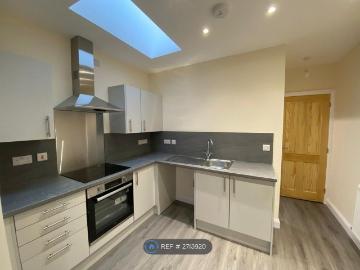 Chester Street, Mold CH7, 2 bed terraced house to rent, £775 pcm | PrimeLocation