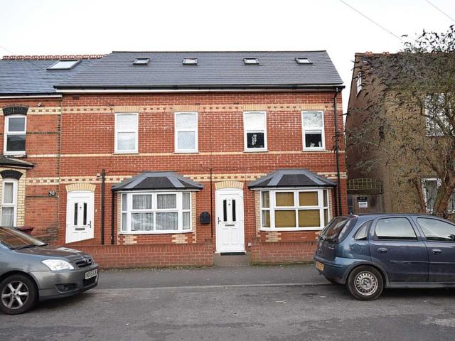 Chester Street, Reading RG30, 1 bed flat to rent, £1,050 pcm | PrimeLocation