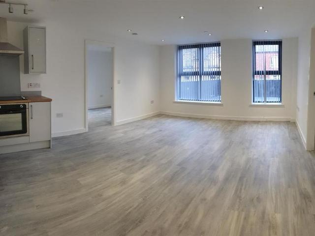 Chestergate, Stockport SK1 1 bed house to rent £830 pcm £192 pw