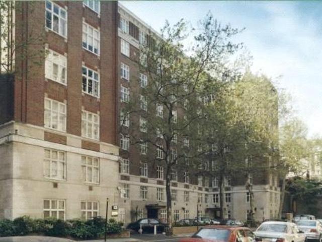 Chesterfield House, Chesterfield. 2 bed apartment to rent £4,498 pcm £1,038 pw