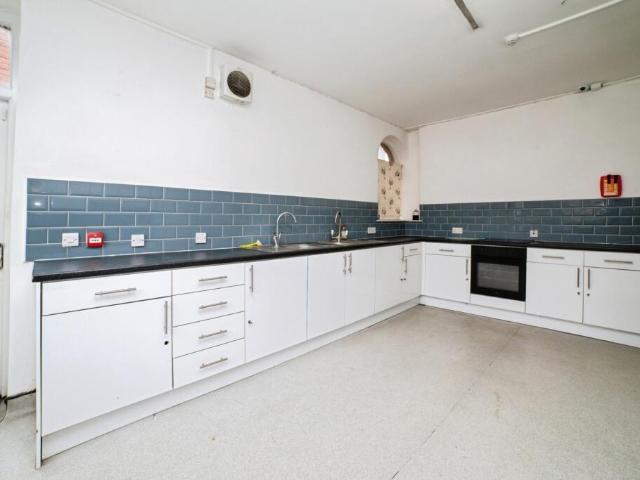 Chesterfield Road, Alfreton, DE55 1 bed in a house share to rent £700 pcm £162 pw