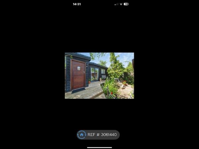 Chesterfield Road, Cambridge CB4, 1 bed bungalow to rent, £3,250 pcm | PrimeLocation
