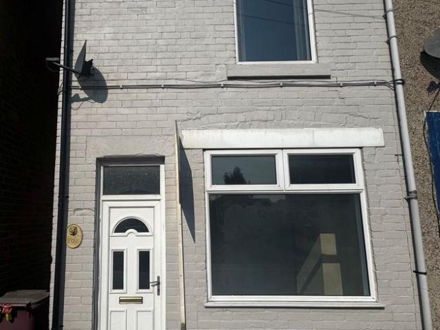 Chesterfield Road, Chesterfield S42, 2 bed property to rent, £775 pcm | PrimeLocation