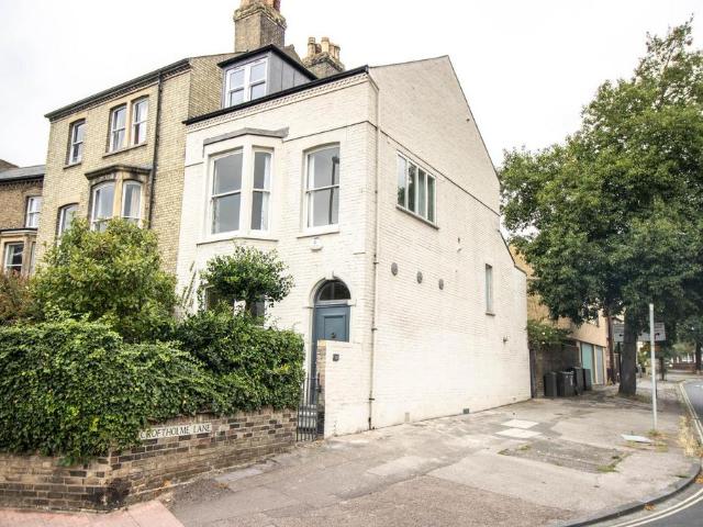 Chesterton Road, Cambridge 6 bed semi detached house to rent £3,350 pcm £773 pw
