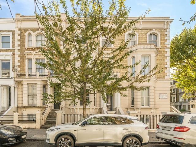 Chesterton Road, Chesterton Road W10, 2 bed flat to rent, £3,250 pcm | PrimeLocation