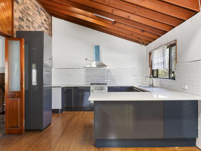 Chittaway Bay, 36 Kalua Drive