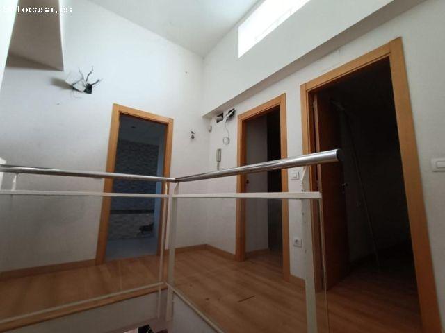 Chiva.Urb.La Loma.Venta de pareado con piscina.SIN COMISION AGENCIA