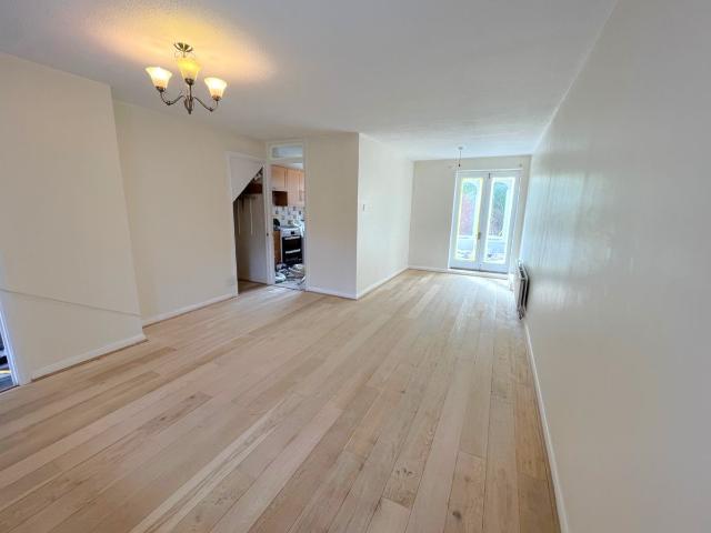 Chivalry Road, Battersea SW11, 3 bed terraced house to rent, £3,500 pcm | PrimeLocation