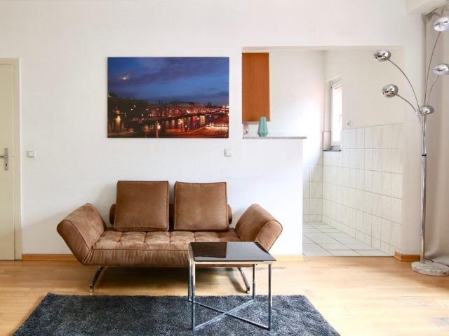 Chic möbliertes Apartment mit Aufzug im Herzen von Köln