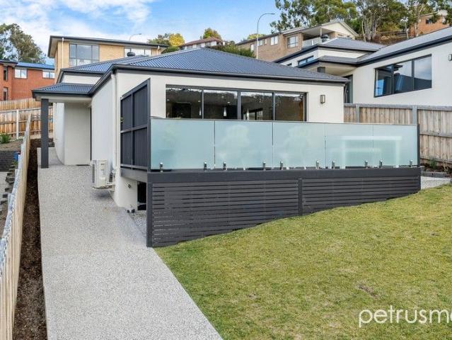 Chic Modern Villa Currently Tenanted until the 19/2/27 for $650 per week