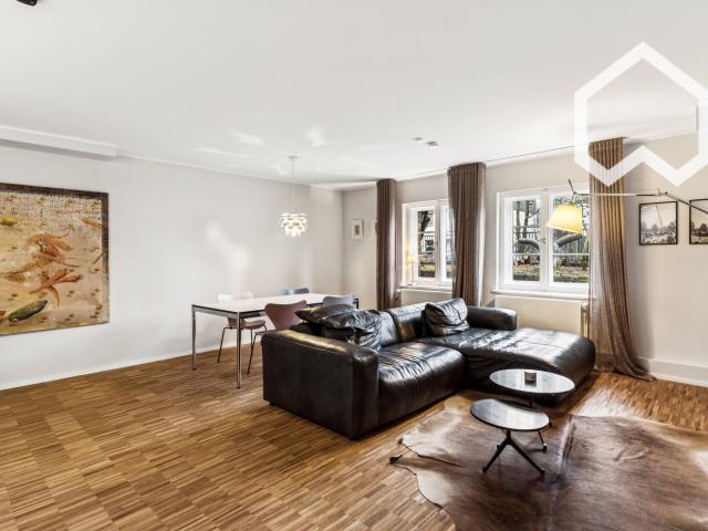 Chic & Modern Living in Steglitz | Fully Furnished & Move in Ready