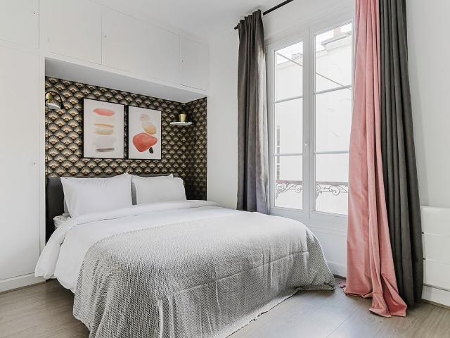 Chic One Bedroom Oasis in Paris, Paris Amsterdam Apartments for Rent