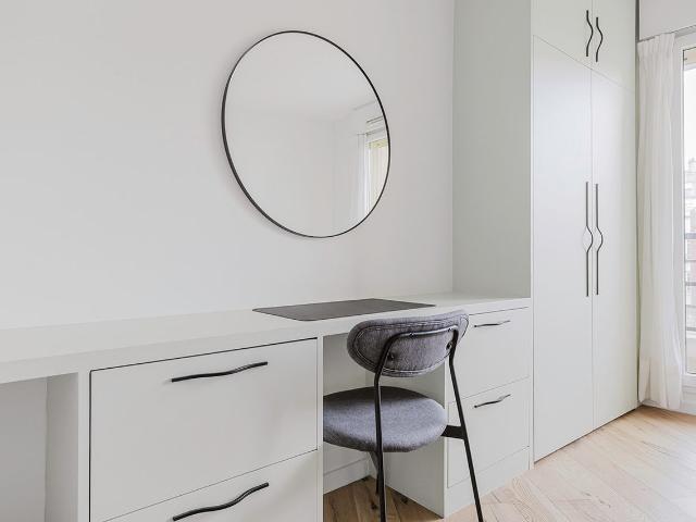 Chic One Bedroom Oasis in Paris, Paris Amsterdam Apartments for Rent