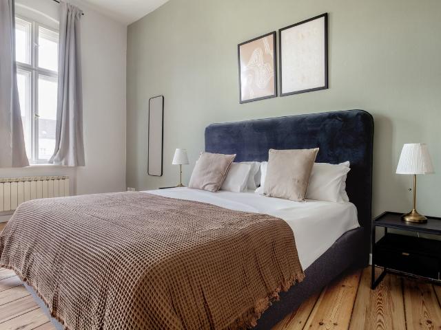 Chic One Bedroom Oasis in Prenzlauer Berg, Berlin Amsterdam Apartments for Rent