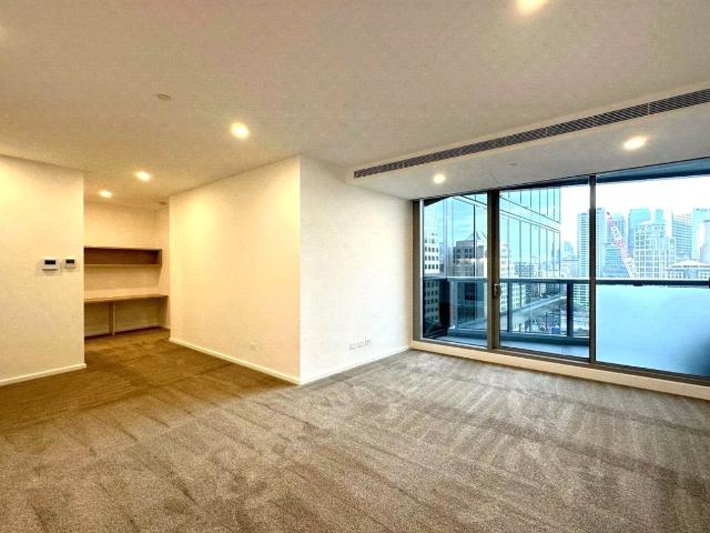 CHIC ONE BEDROOM APARTMENT LOCATED IN THE HEART OF SOUTHBANK