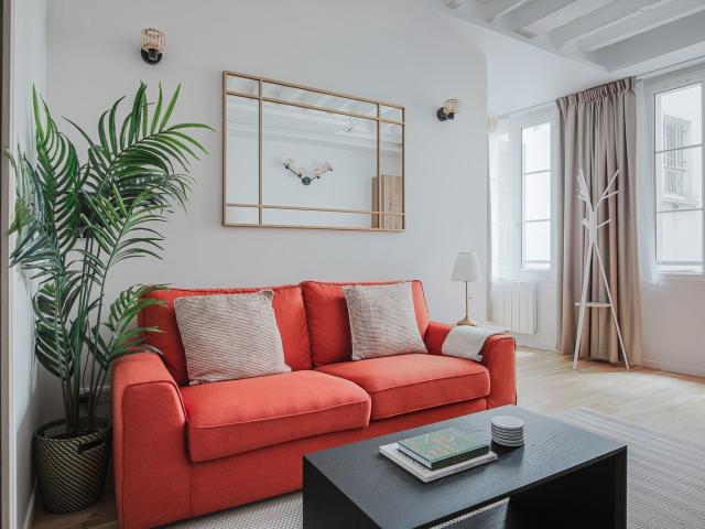 Chic One Bedroom in the Heart of Le Marais, Paris
