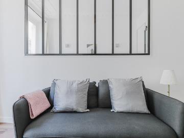 Chic One Bedroom Retreat in Paris, Paris Amsterdam Apartments for Rent