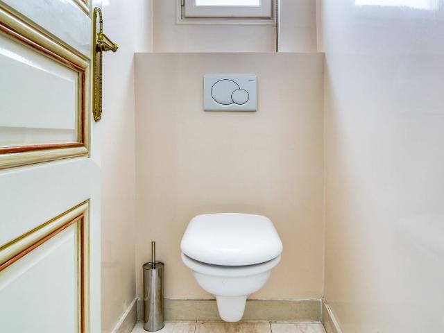 Chic One Bedroom Retreat in the Heart of Paris, Paris Amsterdam Apartments for Rent