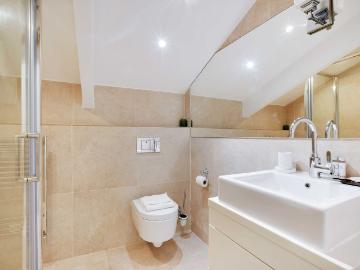 Chic apartment 1BR/4P Near the Louvre, Paris Amsterdam Apartments for Rent