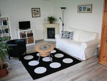 Chic Apartment with Terrace, Leverkusen – euhabitat