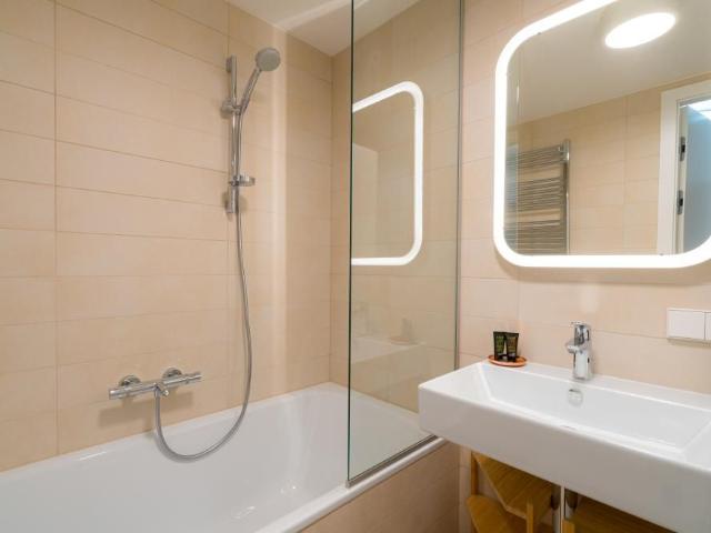 Chic apartment near Ernst Happel Stadium and Prater, Vienna Amsterdam Apartments for Rent