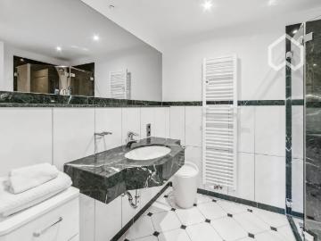 Chic & Comfy – A Heritage Escape in the Midst of Leipzig’s Lively Scene, Leipzig Amsterdam Apartments for Rent