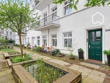 Chic, cozy and quiet apartment in Ottensen backyard
