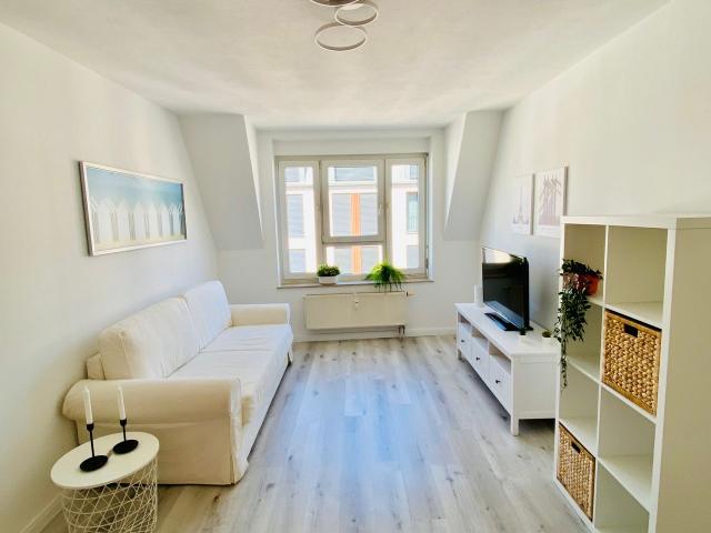 Chic flat in a very central location, Leipzig Amsterdam Apartments for Rent