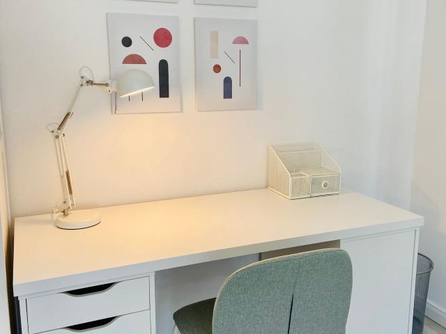 Chic flat in a very central location, Leipzig Amsterdam Apartments for Rent