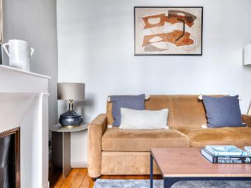 Chic Le Marais One Bedroom Retreat Awaits!, Paris Amsterdam Apartments for Rent