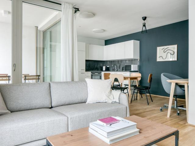 Chic Leopoldstadt 2BR w/ Rooftop & BBQ, near Metro U2, Vienna Amsterdam Apartments for Rent