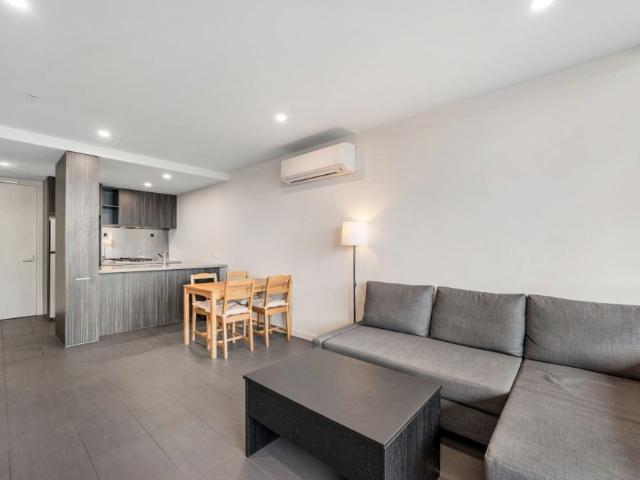 Chic Living in Convenient Locale