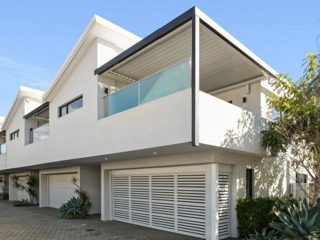 Chic & Low Maintenance Home in the Heart of Leederville